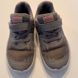 GUC gray Nikes